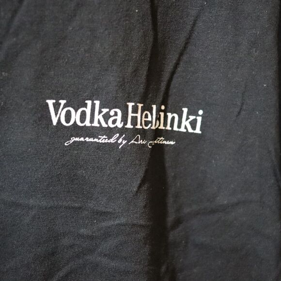 US Basics Helsinki Vodka Black Graphic Tee | Short Sleeve Unisex Medium - Picture 7 of 9